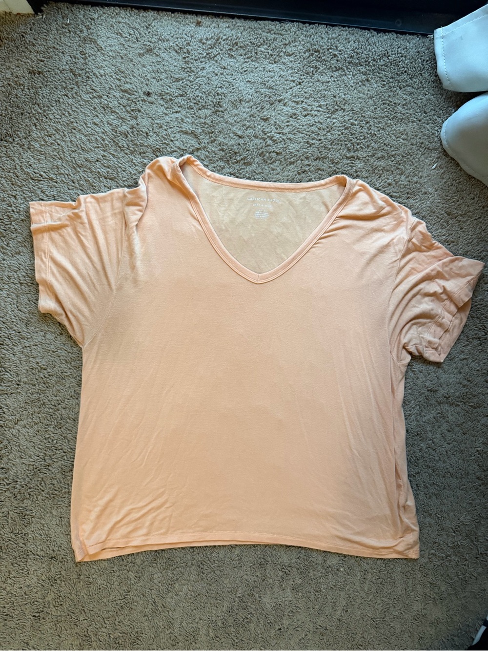 American Eagle Outfitters Orange V-Neck Short Sleeve Tee
